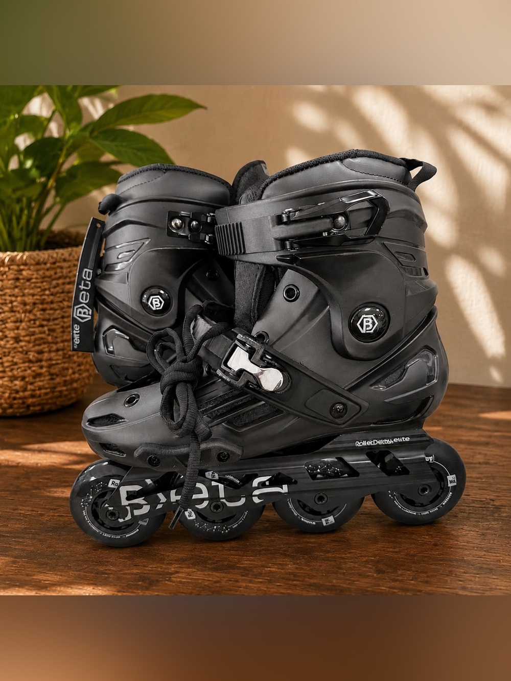 Roller Derby Elite Beta Inline Skates Men’s 7 Women’s 8 Black NIB